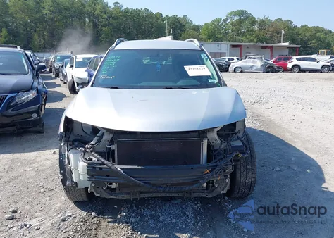 2018 Nissan Rogue Sv z USA, uszkodzony, nr VIN 5N1AT2MT7JC765875